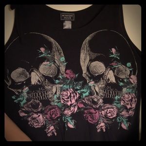 Skull flower black tank top